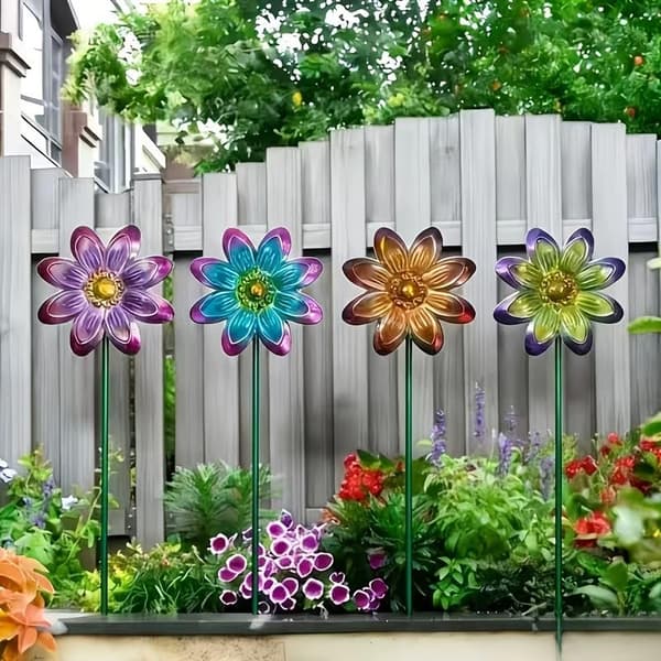 4 stk. farverige blomsterpæle i smedejern til haveindretning