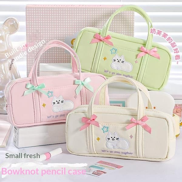 e Bow Kitten Pennväska Bärbar Broderi Högt Värde Liten Fr White