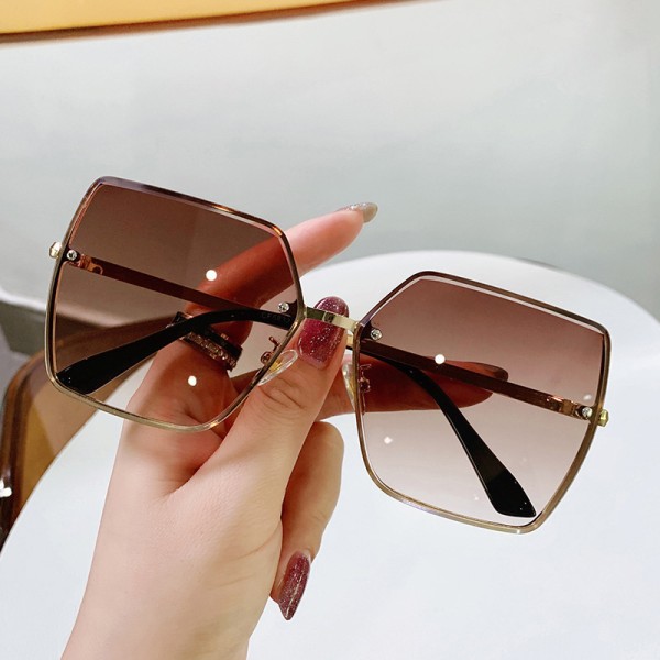 Vintage aurinkolasit naisille New Trend Large Frame Gradient Col A1