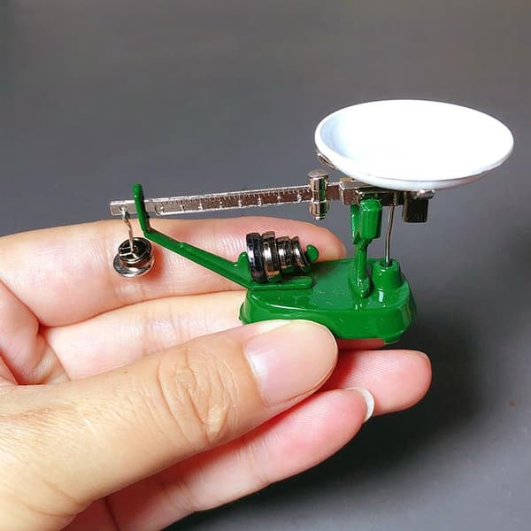 1 sæt 1/12 dukkehus miniaturer vægt skala legetøj vintage disk S A2