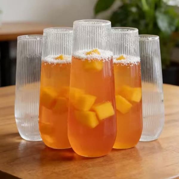 Ribbade Stamlösa Vinglas Plast Klar Bröllopsfest BBQ Dr Clear 1PCS