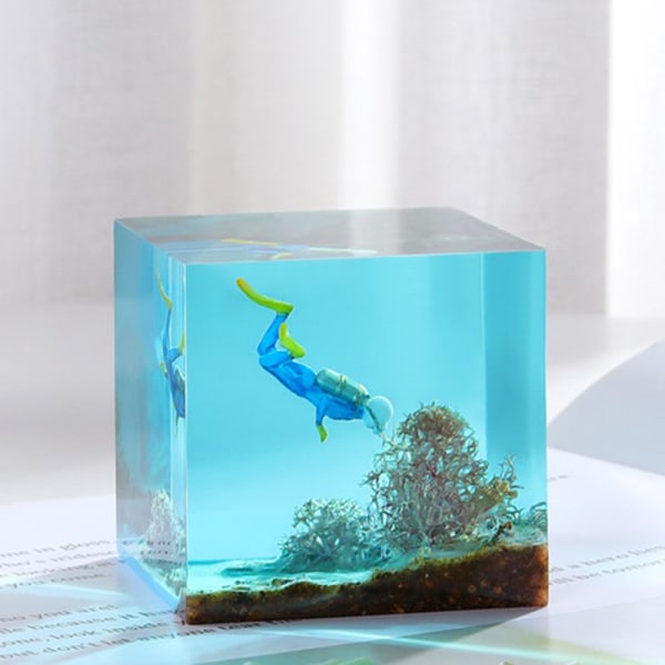 Diver 3D Micro Landscape Mini Hartsi Täyte Charm Hartsi korut A1