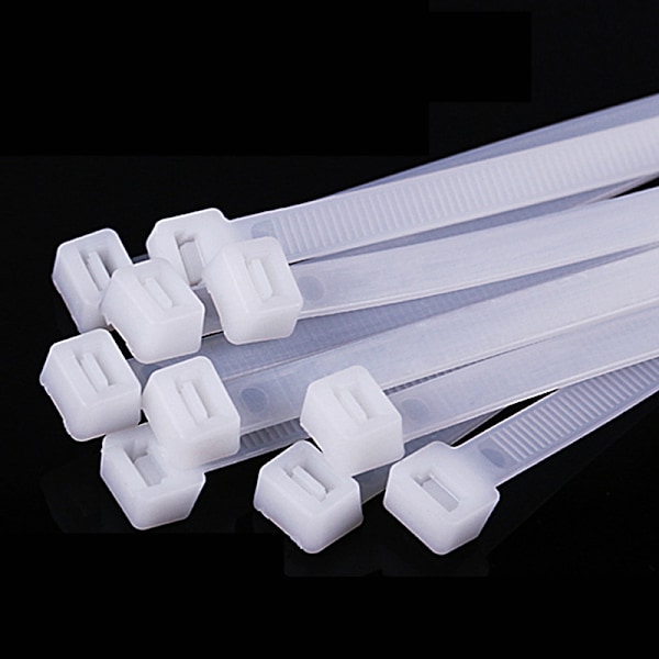 Itselukittuva muovinen nylon 100kpl nylon set 3X200 Black