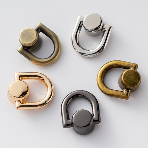 Metallveske Nagle Nail Spenne Studs Button Håndveske Beltehenger Le A4