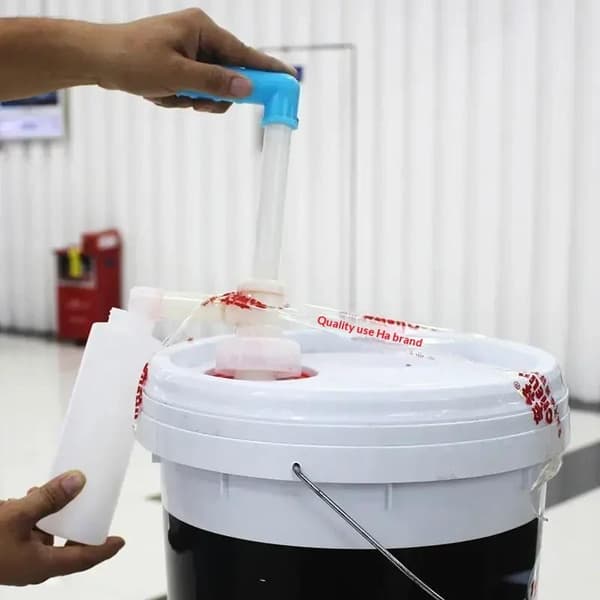1-delt manuell drivstoffpumpe A