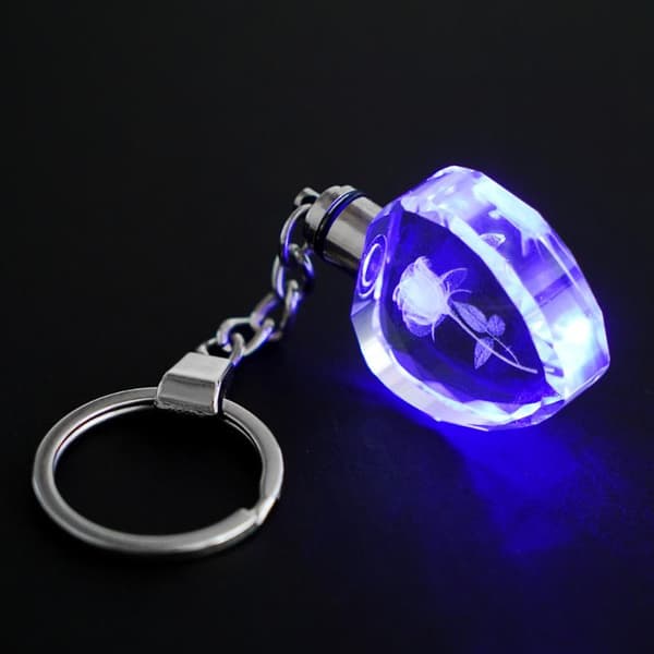 Kærlighedsformet Krystal Rhinestone LED Lys Nøglering Elsker Nøglering A2
