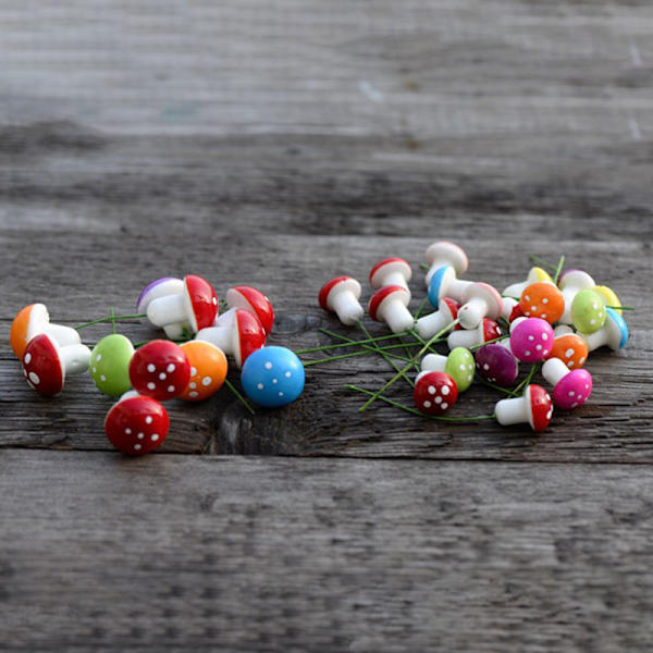 100 stk Fargerik kunstig soppmodell actionfigur Miniat Red