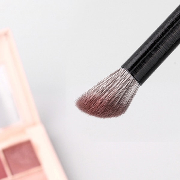 1 stk Makeup Brush Contour Nose Shadow Kosmetisk blandingssminke A4