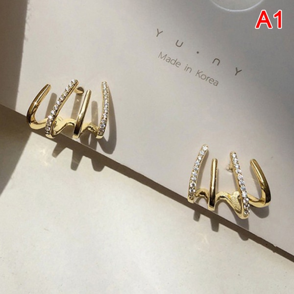 Rhinestone fyra-klorad örhängen kvinnlig Enkel n glänsande örhänge Gold
