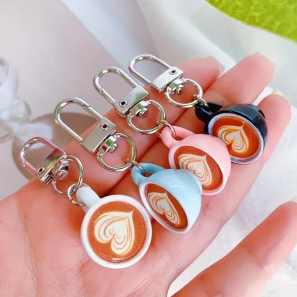 4 st kaffekopp nyckelring set e Latte hjärtkopp nyckelring väska Cha 4pcs