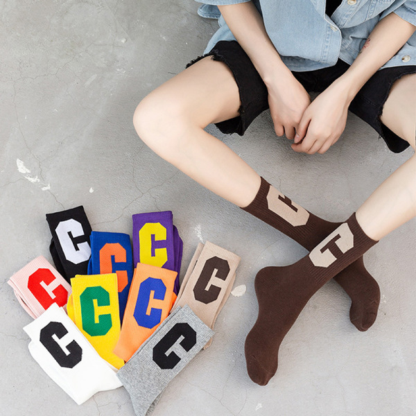 Hot Rea Höst Vinter n Colorful Big C Letter Sports Crew Sock White