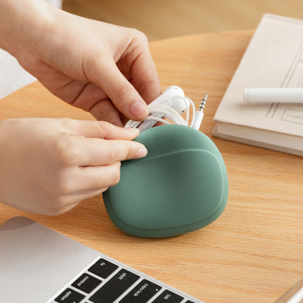 Hovedtelefon Opbevaringsboks Silikone øretelefon Datakabel U Disk Organ Green