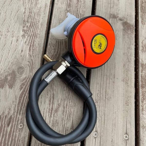 31BE sukellusregulaattori Orange