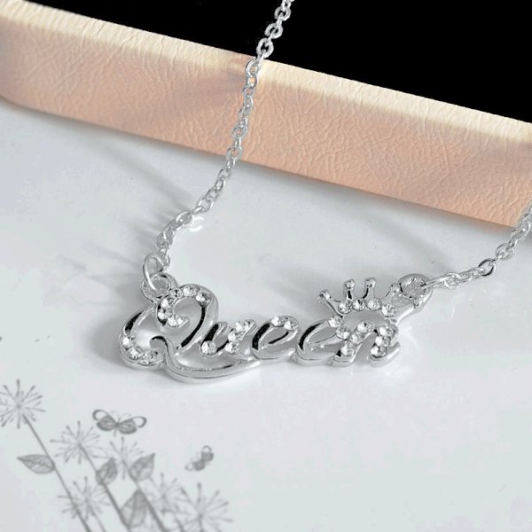 Brevhalsband Mode Kvinnlig Strass Queen Halsband För Wo Gold