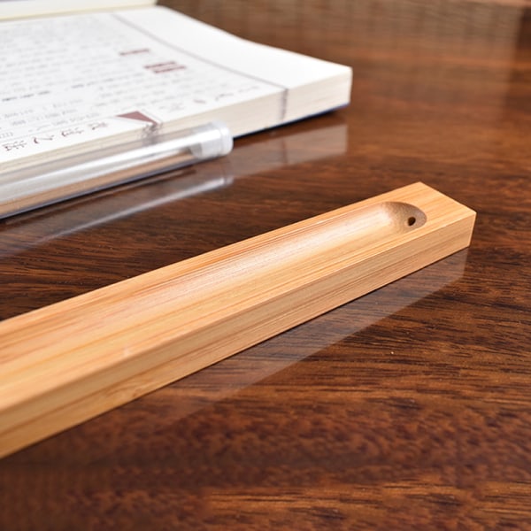 Bamboo Board -puinen suitsukepuikkoteline 23cm Line Suitsuke-sandaali B