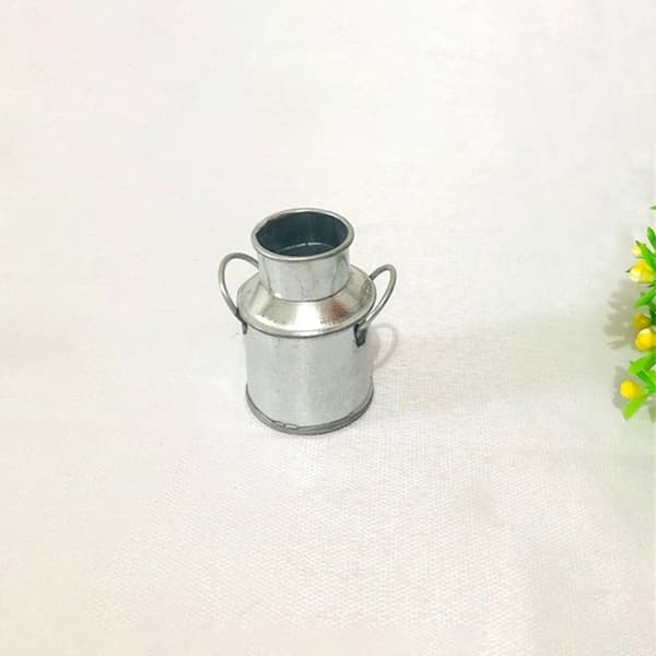 1:12 Dockhus Miniatyrgårdsmjölkburk Vattenkokare Metallhink B