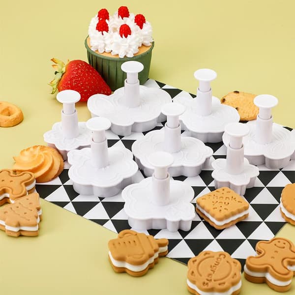 4 stk./sæt 3D blomstermønster plastikkiksform DIY køkkenkage B