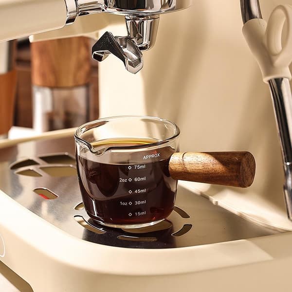 75 ml värmebeständig espressomätkopp i glas med dubbla pipar B