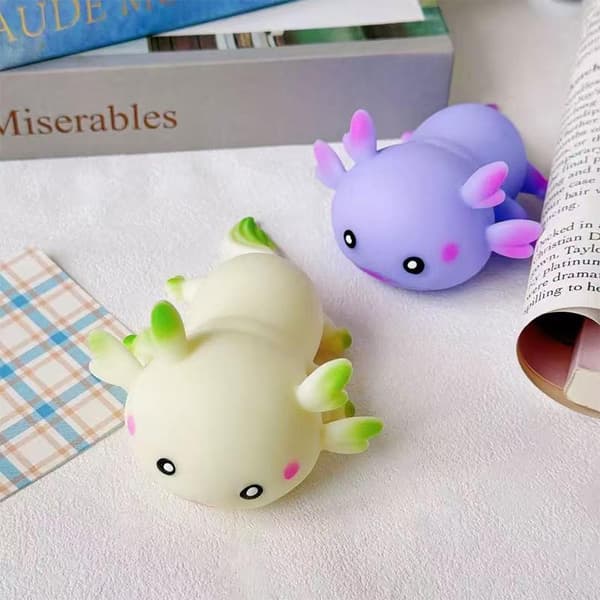 1 st Axolotl Squishy Leksak och Långsamt Stigande Fidget Leksaker Mjuk Sensorisk A random