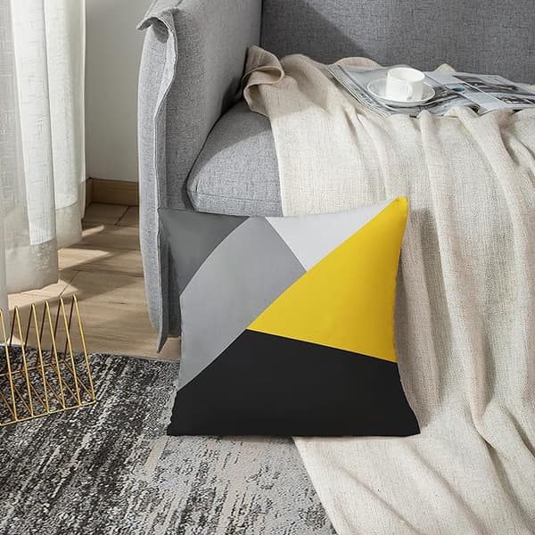 Moderne, enkle, moderne grå, gule, sorte pudebetræk geometrisk D