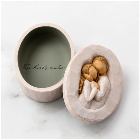 Udskåret håndmalet Keepsake Box(Embrace)