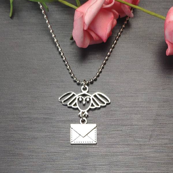 Halsband Harry Potter Uggla Hedwig Brev Rostfritt Stål Haka Silver