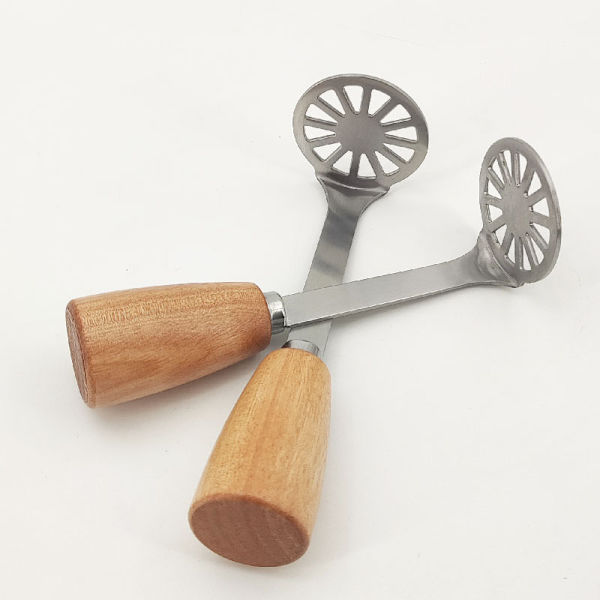 Mini kartoffelmoser med træskridsikkert håndtag, rustfrit stål moser køkkenredskab 1,97\"X5,9\"