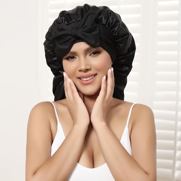 Lang Satin Bonnet til Kvinder - Elastisk Silke Bonnet til Fletninger Hår Sovehætte med Bindebånd (Sort)