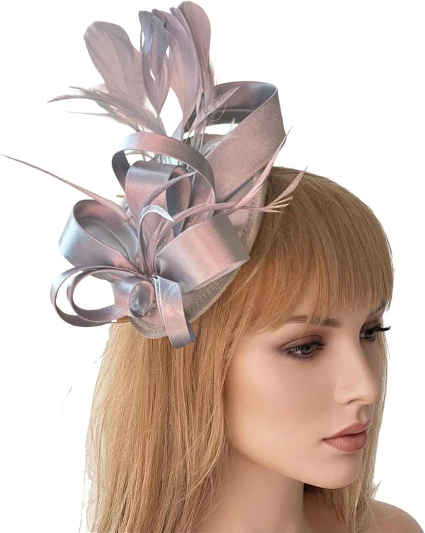 Sølvfascinator-hatt for kvinner, hodeplagg med fjær og bånd til bryllup
