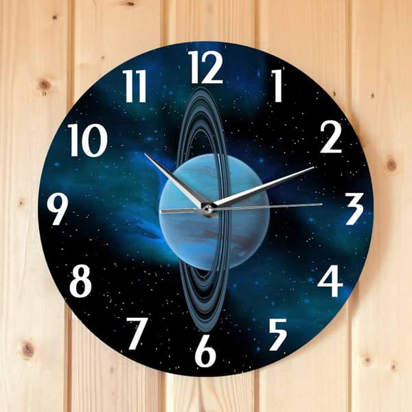 12 tommer akryl Saturn vægur med blå ringplanet og stjernehimmel til rumindretning