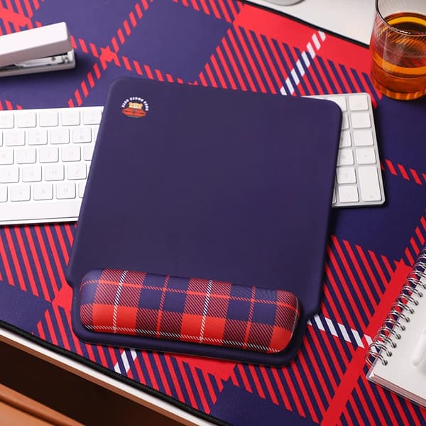 Ergonomic Mouse Pad with Wrist Rest 260x210mm Large Mouse Mat Deep Blue Silicone Surface with Red Plaid Pattern Cushion Memory Foam Support Non-Slip B