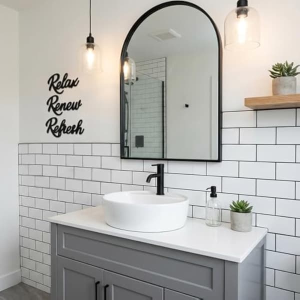 3 stk. sort vægdekoration til badeværelset i træ, Relax Renew Refresh spa-kunstskilte