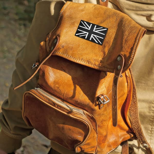 2 stk. UK flag-patches, sort-hvide broderede taktiske mærker med velcro