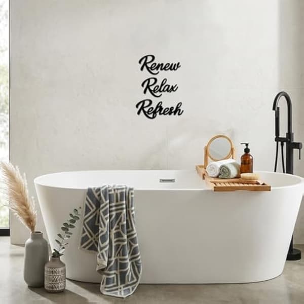 3 stk. sort vægdekoration til badeværelset i træ, Relax Renew Refresh spa-kunstskilte