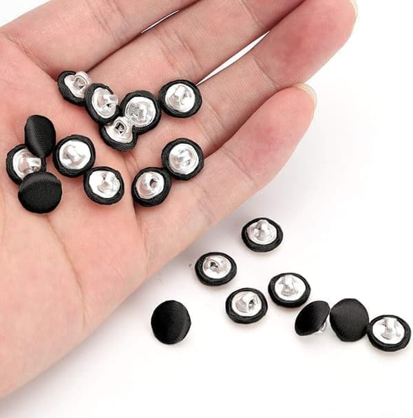 20-pack svarta satinklädda skaftknappar för kostymer, klänningar och rockar