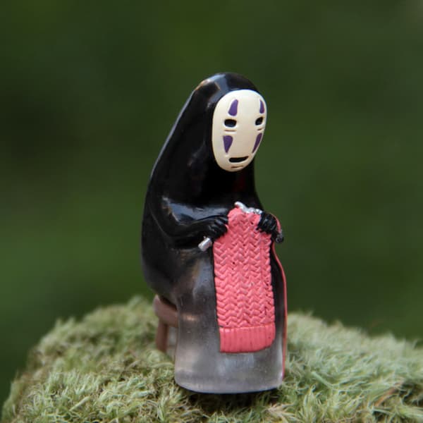 2 stk. søde No Face Man strikkende minifigurer PVC DIY eventyrhave dekoration sæt