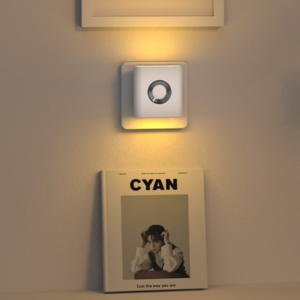 Handsfree Rörelsesensor LED Nattlampa med Plug-In Design för Sovrum