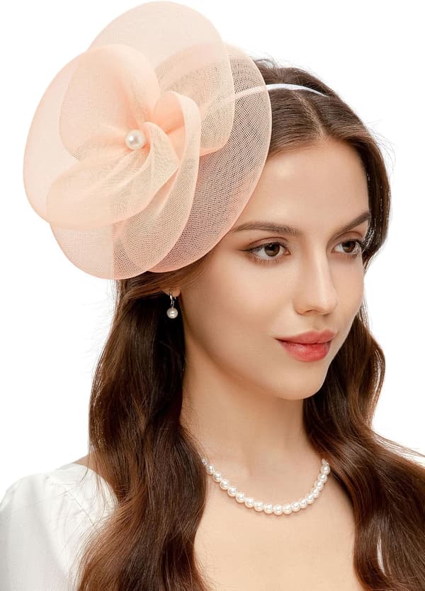 Hvit fascinator med nettingblomst for kvinner, hodeplagg til bryllup, hesteveddeløp og fest