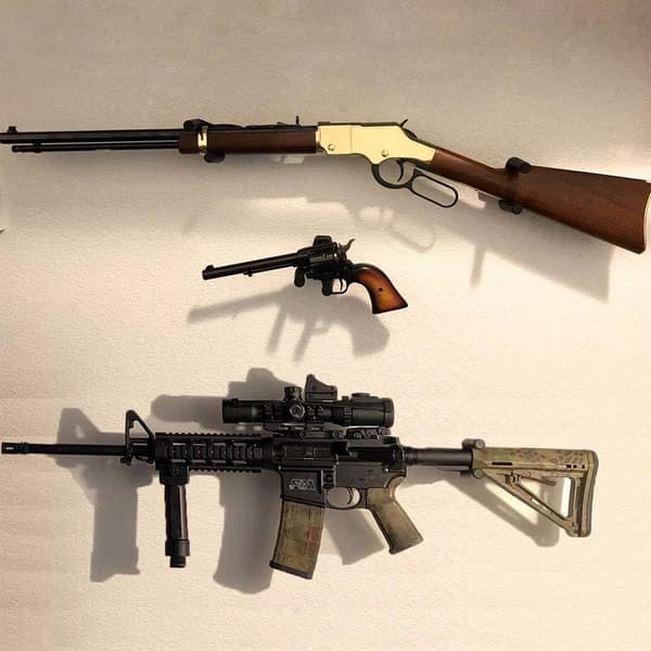 4-pack väggmonterade krokar för förvaring av gevär, hagelgevär, bågar och gitarrer