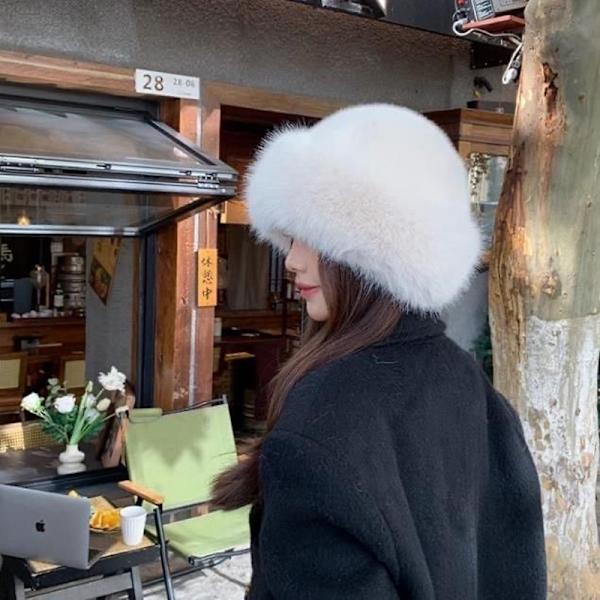 Vinterhatt för kvinnor, konstpäls, fluffig hinkhatt för kvinnor, plysch White