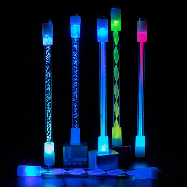 Creative Spinning Pen Roterende LED-legetøj Antistress Anti-slip Ha Muticolor A