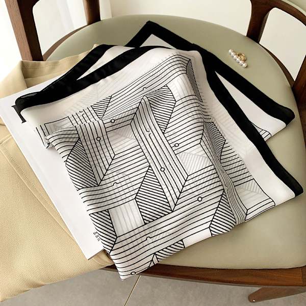 Dam Silke Scarf Liten Fyrkantig Silke Scarf med Geometri Mönster 70 * 70cm