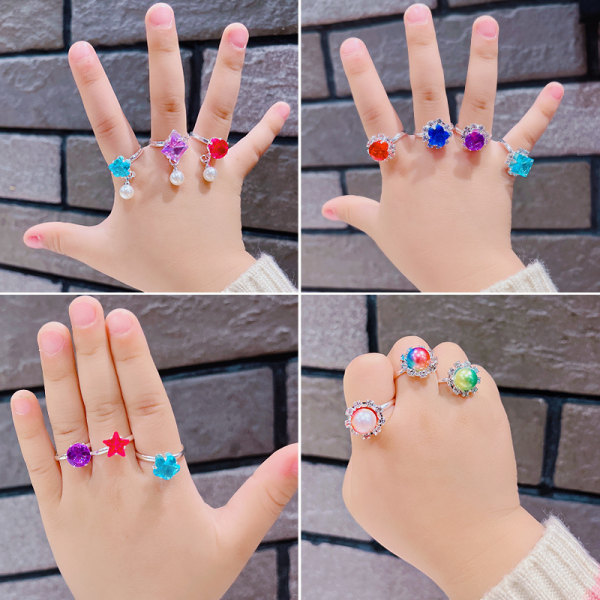 36 st (klocktyp) Justerbara ringar för liten flicka i kartong, barn smyckesringar för barn med hjärtformad case, flicka låtsas leka och klä upp