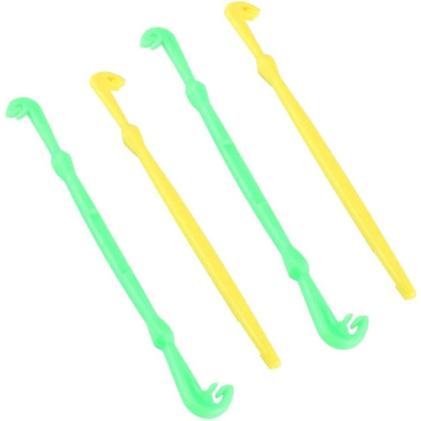 Set med 4 plastfiskekrokar för flugfiske, gul och grön