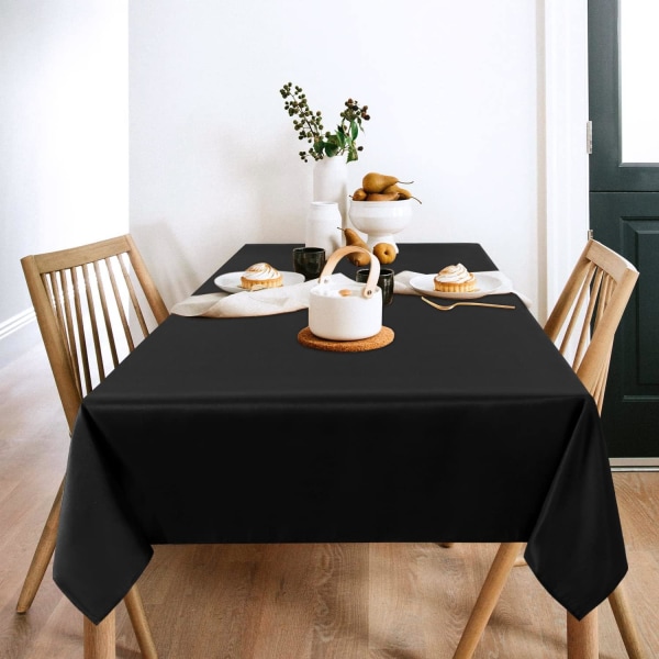 2-pack svart duk 58 x 108 tum, fläck- och skrynkelbeständig tvättbar cover i polyester för matbord, bufféfester och camping
