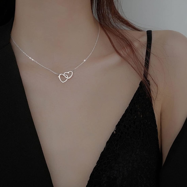 Personligt damhalsband, hjärtformat hänge, ingår till din dotter och din mamma. Födelsedag, jul, mors dag, alla hjärtans dag