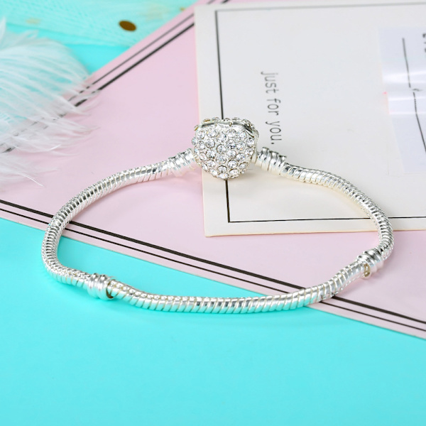 Silverfärgad ormkedja zirkon armband säkert hjärtspänne pärlor berlocker armband för kvinnor DIY smyckestillverkning present-armband 21cm