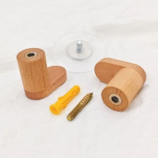 Väggkrokar i bokträ, set om 2, oval design, 5x4x2.5 cm, naturlig finish, för kläder och accessoarer