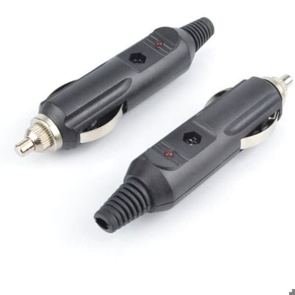 Universell sigarettennerkontakt - PZCC - 12V - 5A sikring - Av/på-bryter - Svart