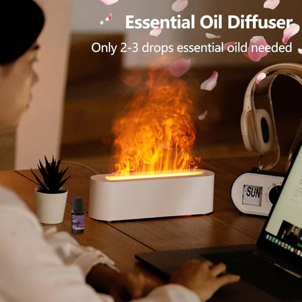 3-i-1 Hjemme Aroma Diffuser, 7-farget LED-lys, Flammeeffekt, Timer og Automatisk Avstenging - Hvit